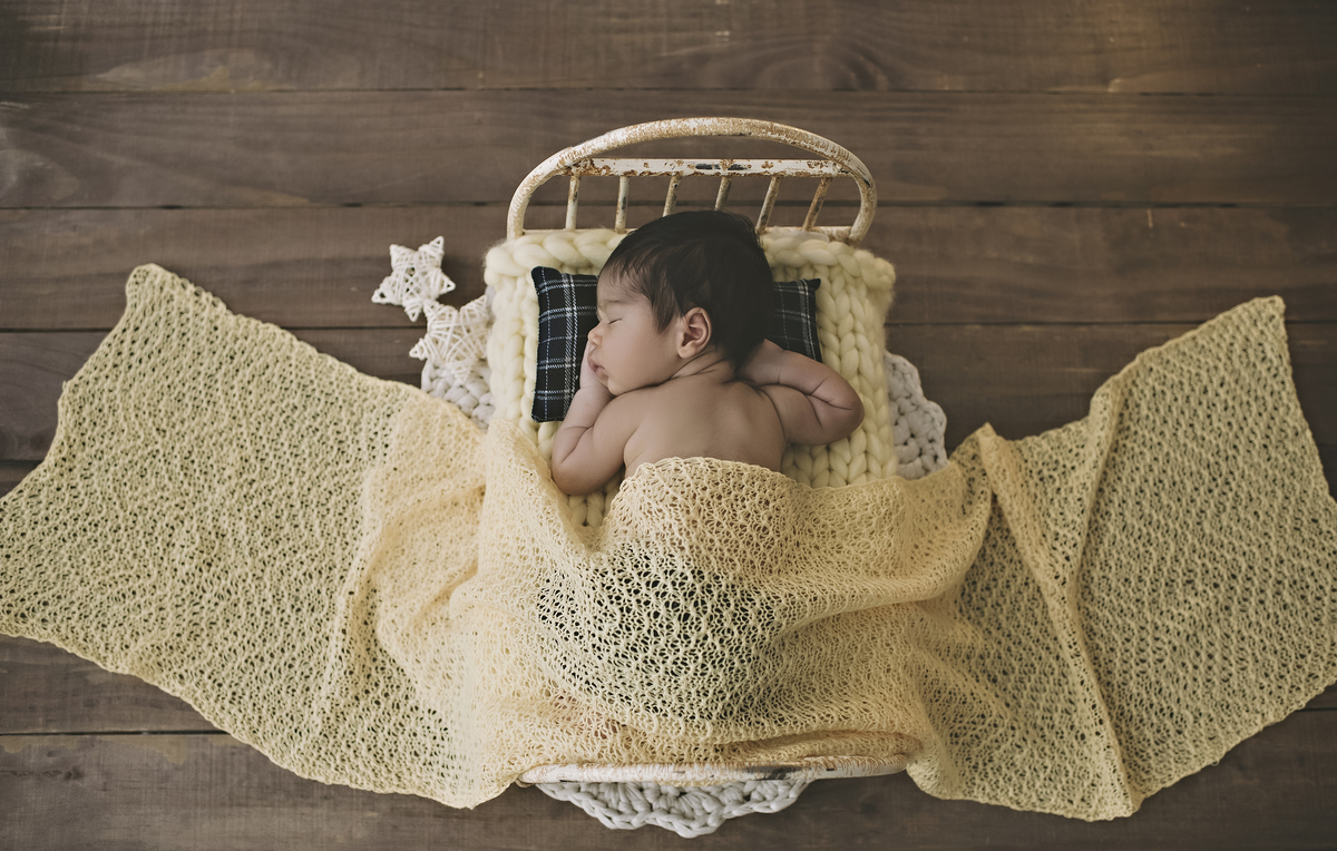newborn, ensaio newborn, ensaio newborn na barra da tijuca, estúdio fotográfico para bebês na barra da tijuca, foto de recém-nascido na barra da tijuca, foto de bebês na barra da tijuca, fotografia newborn, barra tower offices, rita rodrigues fotografia