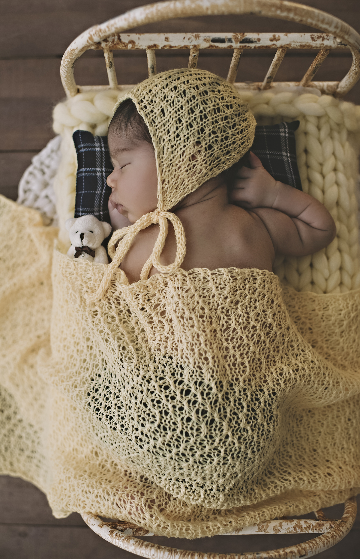 newborn, ensaio newborn, ensaio newborn na barra da tijuca, estúdio fotográfico para bebês na barra da tijuca, foto de recém-nascido na barra da tijuca, foto de bebês na barra da tijuca, fotografia newborn, barra tower offices, rita rodrigues fotografia