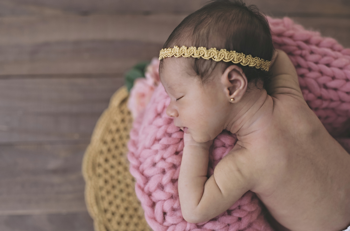 newborn, ensaio newborn, foto newborn, barra da tijuca, estúdio fotográfico para bebês na barra da tijuca, foto de bebê na barra da tijuca, ensaio de bebê barra da tijuca, book infantil barra, foto de recém-nascido na barra da tijuca, Barra Tower Offices