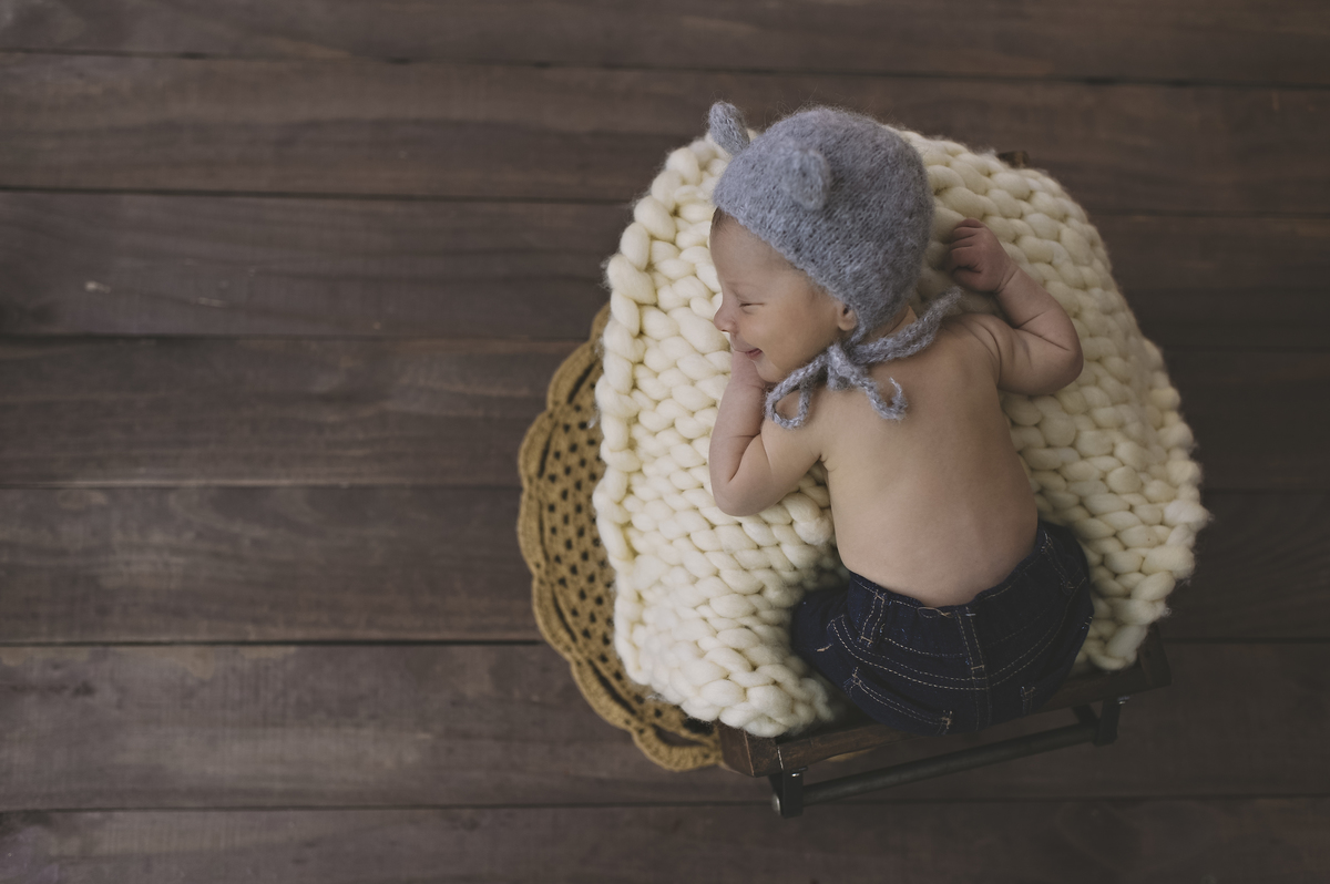 Ensaio Newborn Barra da Tijuca, Newborn Barra, Ensaio de recém-nascido, foto de recém-nascido na Barra da Tijuca, foto de bebê na barra da tijuca, fotografia de bebê em estúdio na barra da tijuca, estúdio na barra da tijuca, rita rodrigues fotografia