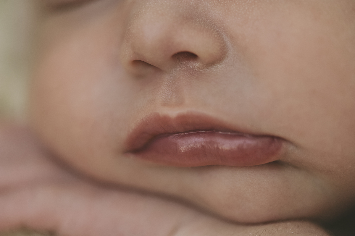 foto newborn, ensaio newborn barra da tijuca, newborn barra, foto de recém-nascido barra da tijuca, foto de bebê, fotografia de bebê, estúdio para bebês na barra, barra tower offices, rita rodrigues fotografia, newborn, barra da tijuca, macro, detalhes