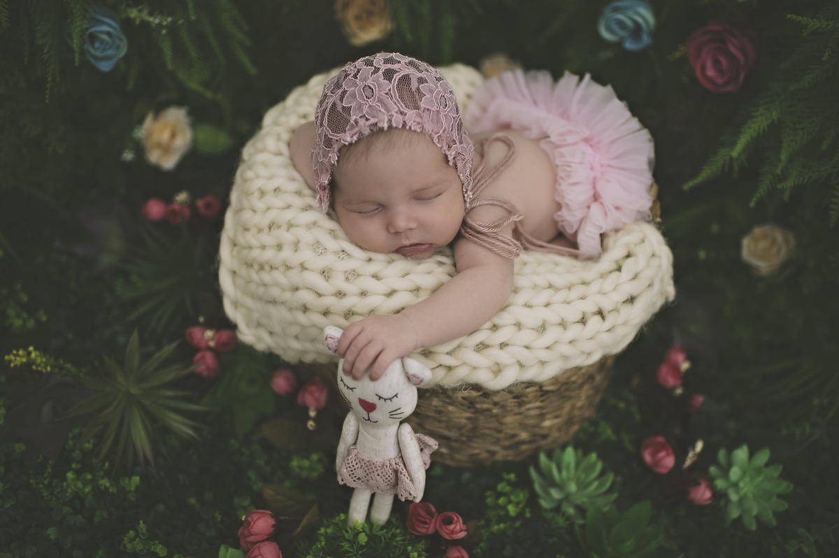 foto newborn, ensaio newborn barra da tijuca, newborn barra, foto de recém-nascido barra da tijuca, foto de bebê, fotografia de bebê, estúdio para bebês na barra, barra tower offices, rita rodrigues fotografia, newborn, barra da tijuca, jardim secreto