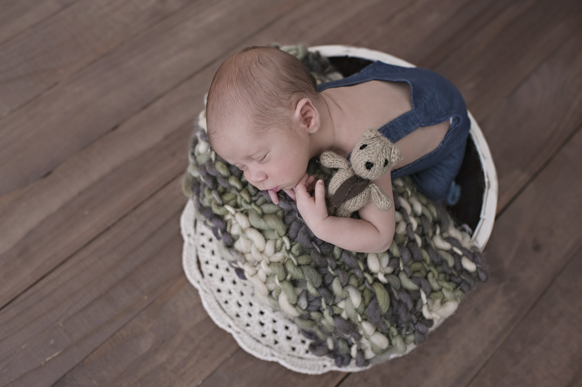 newborn barra da tijuca, ensaio newborn, foto de recém-nascido na barra da tijuca, fotografia de bebês barra da tijuca, book infantil barra da tijuca, estúdio fotográfico infantil barra da tijuca, ensaio com recém-nascidos na barra da tijuca, foto de bebê