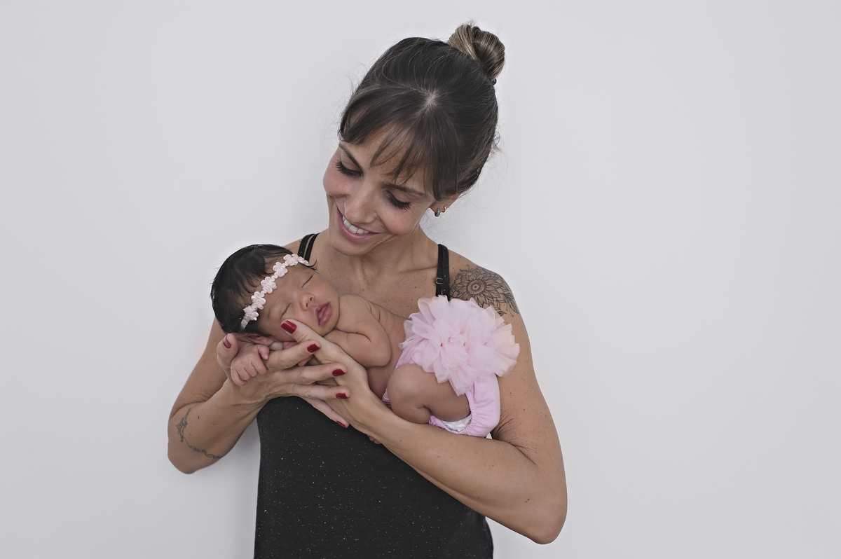 newborn, workshop de fotografia newborn, newborn barra da tijuca, estúdio fotográfico de bebês na barra, fotografia de bebês, foto de bebês, ensaio de recém-nascidos, fotografia de recém-nascidos na barra, rita rodrigues fotografia, rita kessler