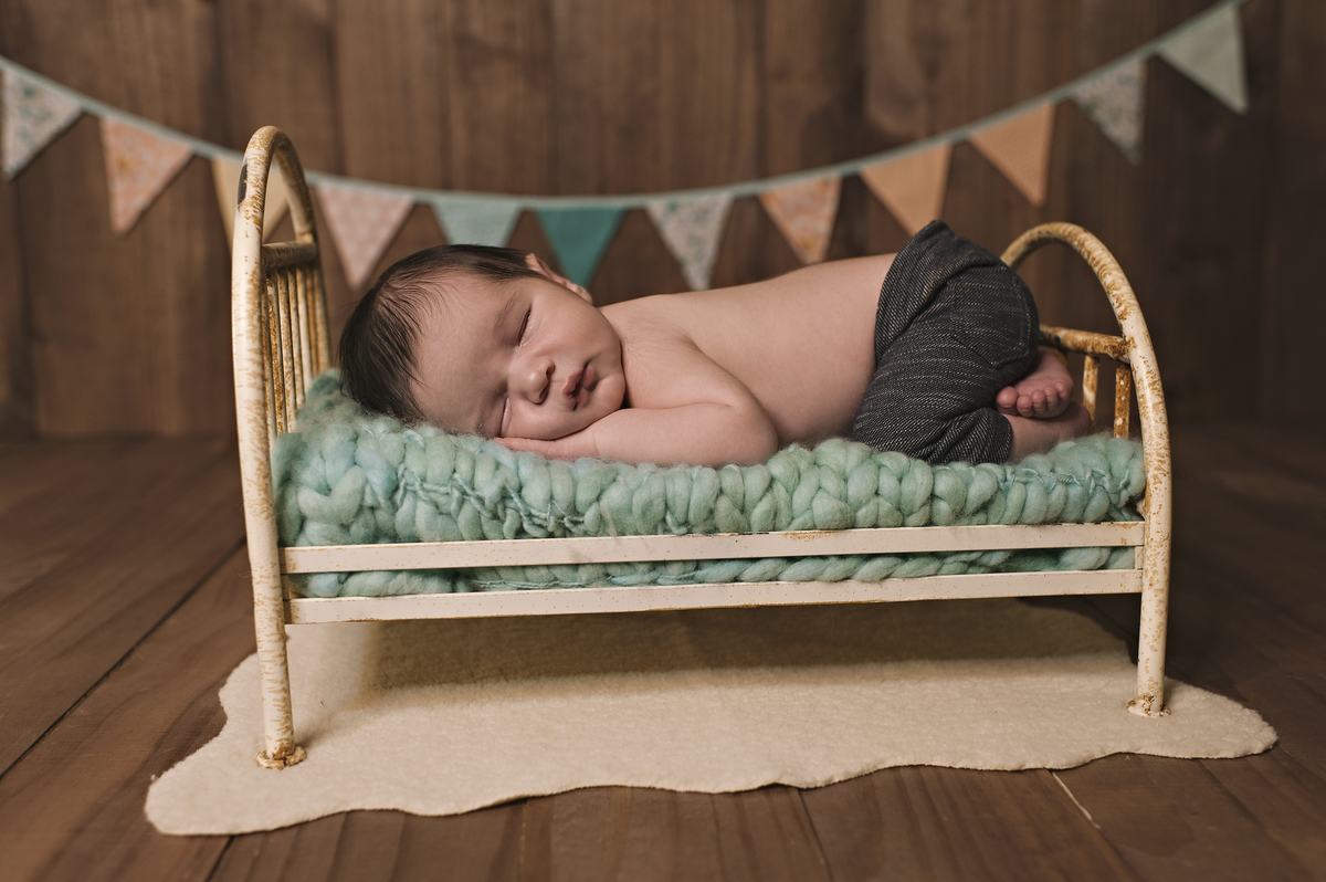 foto de bebê, ensaio de bebê, ensaio newborn, barra da tijuca, estúdio na barra