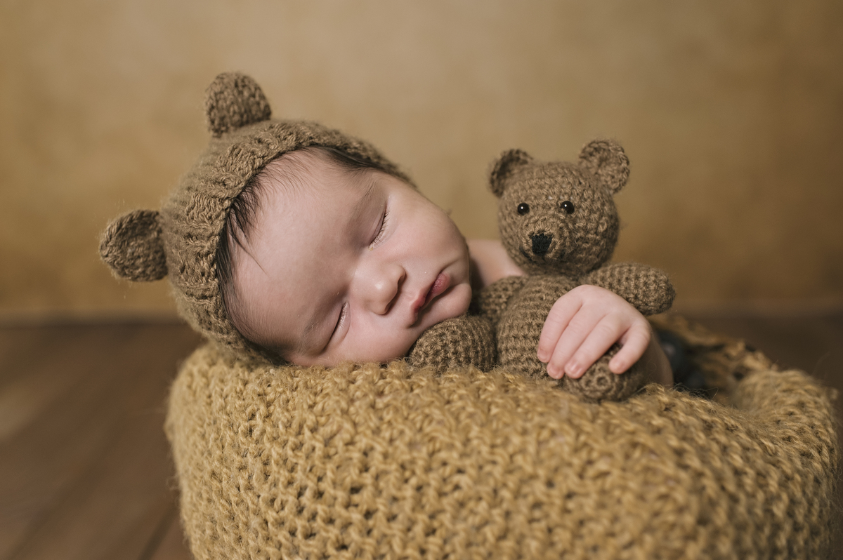 newborn, ensaio newborn, barra da tijuca, estudio na barra para ensaio de recém-nascidos, embaixadora da associação brasileira de fotógrafos de recém-nascidos no Rio de Janeiro, ABFRN, segurança em primeiro lugar, Rita Kessler, Rita Rodrigues
