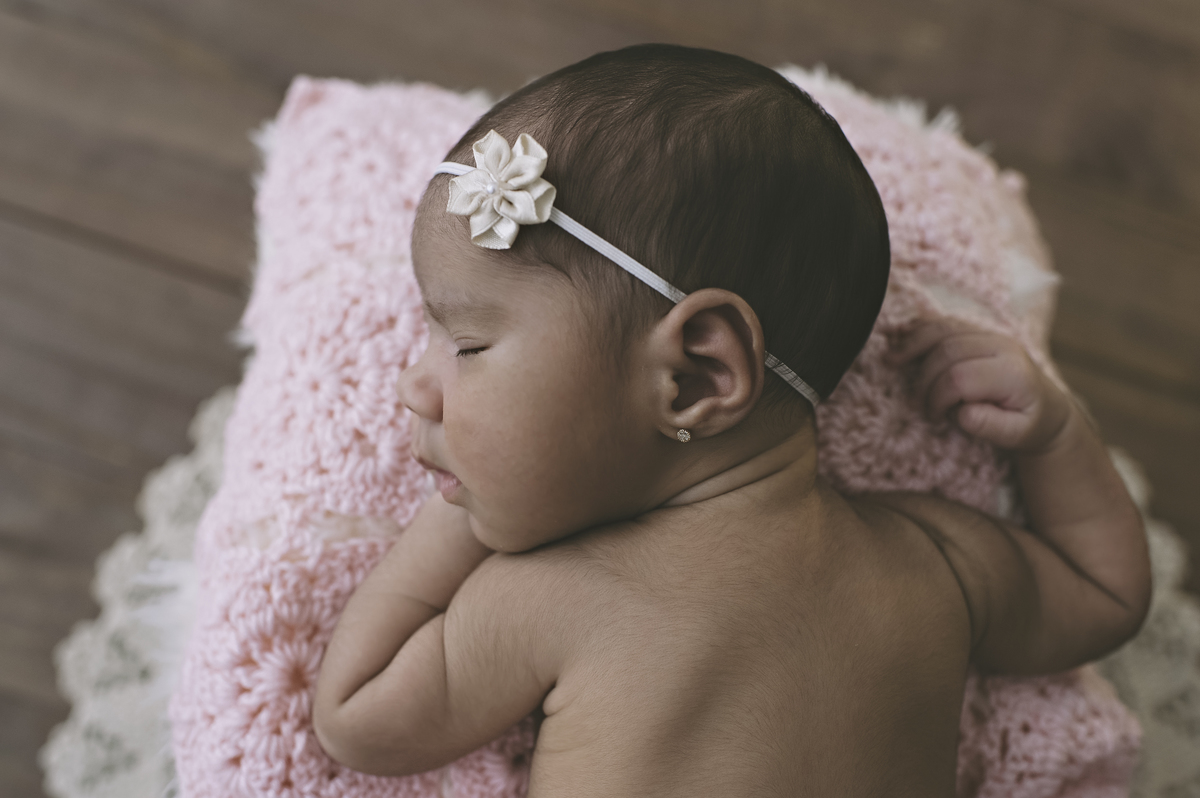 newborn em estúdio, estúdio na barra, foto de recém-nascido, abfrn, rita rodrigues fotografia, rita kessler, rio de janeiro, foto newborn, ensaio newborn, ensaio de bebê