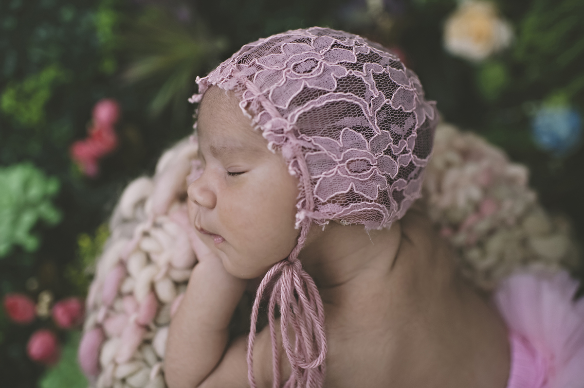 newborn em estúdio, estúdio na barra, foto de recém-nascido, abfrn, rita rodrigues fotografia, rita kessler, rio de janeiro, foto newborn, ensaio newborn, ensaio de bebê, jardim secreto, jardim da rita