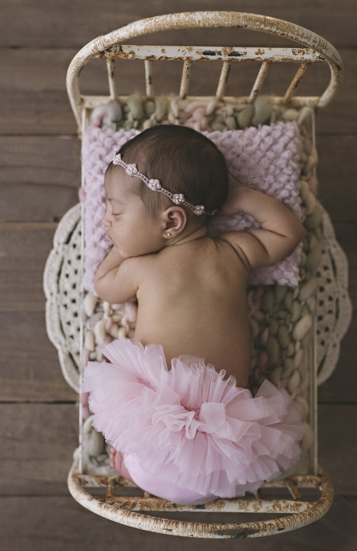 ensaio newborn, newborn, barra da tijuca, rita rodrigues fotografia, abfrn, embaixadora da ABFRN, segurança em primeiro lugar, fotografia newborn, foto de recém-nascido, estúdio na barra da tijuca, barra tower offices, rita kessler