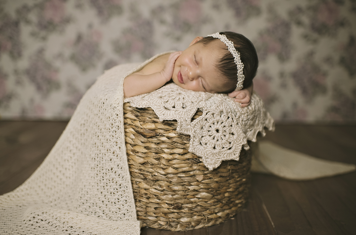 newborn barra da tijuca, ensaio newborn, barra da tijuca, barra tower offices, foto de recém-nascidos, ensaio de bebês, abfrn, estúdio na barra da tijuca, foto de bebês, estúdio infantil, rita rodrigues fotografia, rita kessler, mãe de menina 