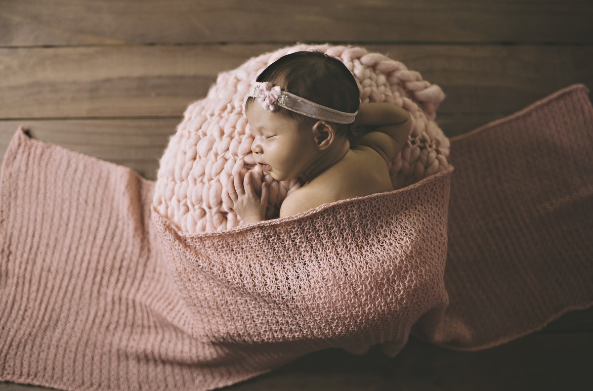 newborn barra da tijuca, ensaio newborn, barra da tijuca, barra tower offices, foto de recém-nascidos, ensaio de bebês, abfrn, estúdio na barra da tijuca, foto de bebês, estúdio infantil, rita rodrigues fotografia, rita kessler, mãe de menina 