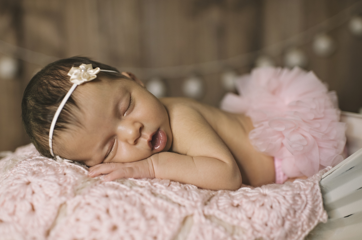 newborn barra da tijuca, ensaio newborn, barra da tijuca, barra tower offices, foto de recém-nascidos, ensaio de bebês, abfrn, estúdio na barra da tijuca, foto de bebês, estúdio infantil, rita rodrigues fotografia, rita kessler, mãe de menina 