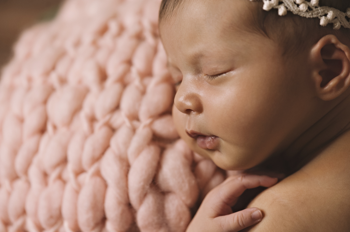 newborn barra da tijuca, ensaio newborn, barra da tijuca, barra tower offices, foto de recém-nascidos, ensaio de bebês, abfrn, estúdio na barra da tijuca, foto de bebês, estúdio infantil, rita rodrigues fotografia, rita kessler, foto macro, detalhes