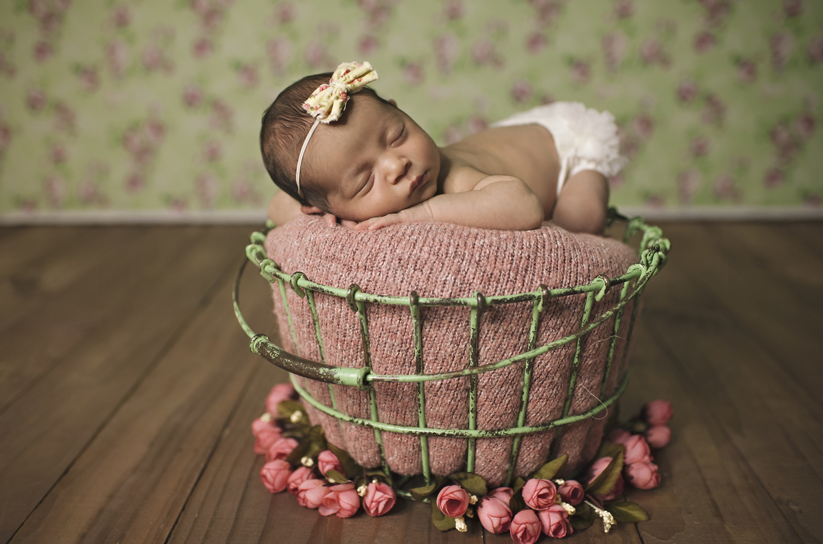 newborn, newborn barra da tijuca, ensaio newborn, foto de recém-nascido, abfrn, foto de bebê, estúdio fotográfico na barra, foto de recém-nascido na barra da tijuca, fotógrafa infantil na barra, rita rodrigues, rita kessler, ensaio de bebê, book infantil