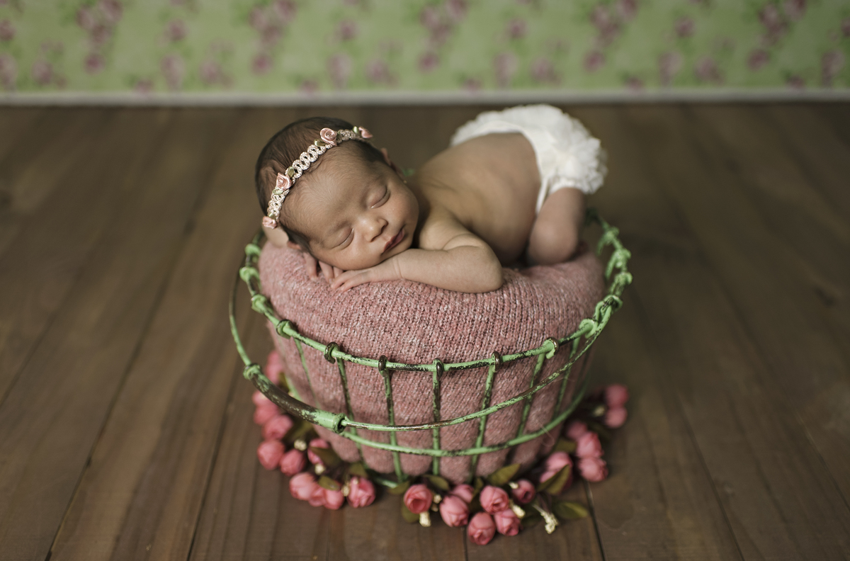newborn, newborn barra da tijuca, ensaio newborn, foto de recém-nascido, abfrn, foto de bebê, estúdio fotográfico na barra, foto de recém-nascido na barra da tijuca, fotógrafa infantil na barra, rita rodrigues, rita kessler, ensaio de bebê, book infantil