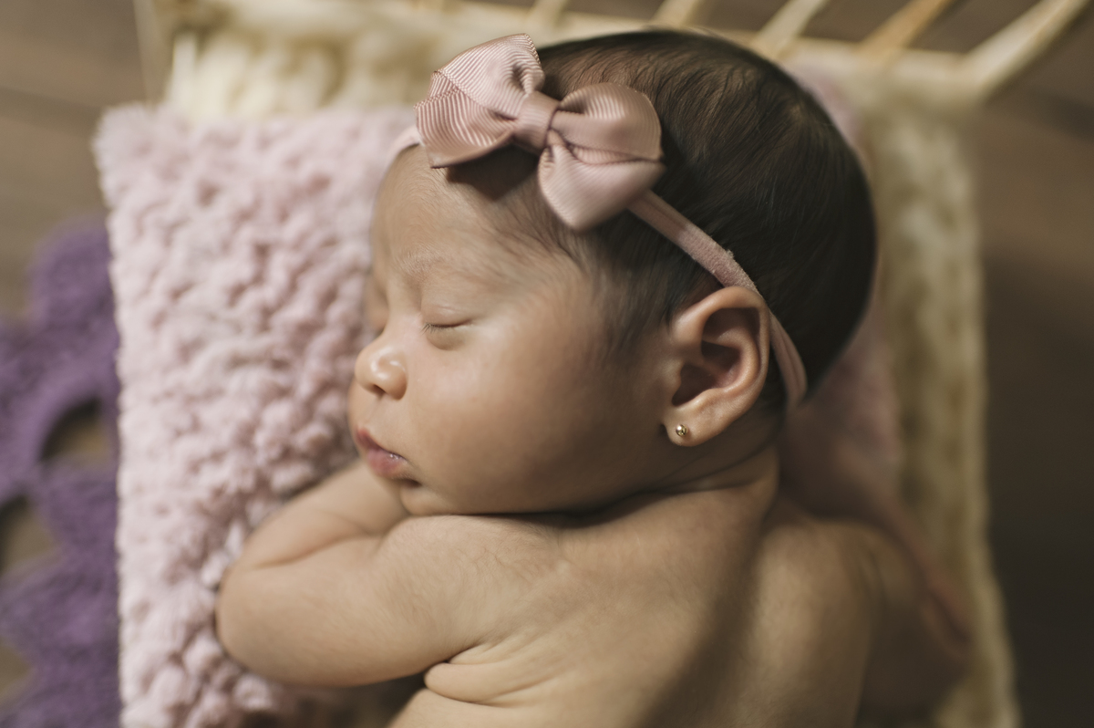 newborn, newborn barra da tijuca, ensaio newborn, foto de recém-nascido, abfrn, foto de bebê, estúdio fotográfico na barra, foto de recém-nascido na barra da tijuca, fotógrafa infantil na barra, rita rodrigues, rita kessler, ensaio de bebê, book infantil