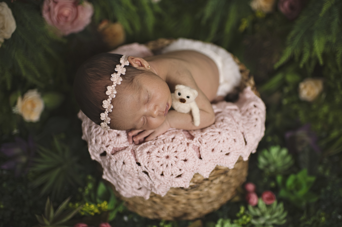 newborn, newborn barra da tijuca, ensaio newborn, foto de recém-nascido, abfrn, foto de bebê, estúdio fotográfico na barra, foto de recém-nascido na barra da tijuca, fotógrafa infantil na barra, rita rodrigues, rita kessler, ensaio de bebê, book infantil