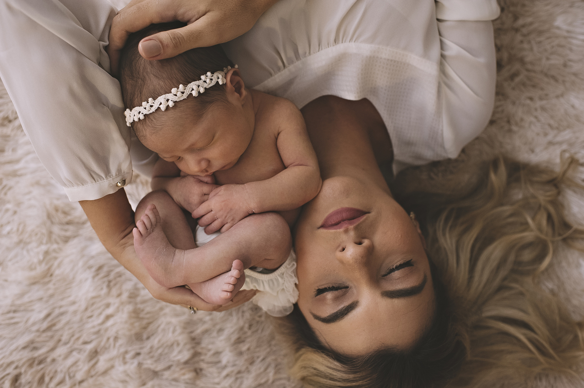 Newborn barra da tijuca, ensaio de recém-nascido, foto newborn, foto de recém-nascido, book de bebê, fotografia newborn barra, estúdio newborn na barra da tijuca, fotógrafa newborn, abfrn, album de bebê, fotografa experiente, rita rodrigues, rita kessler