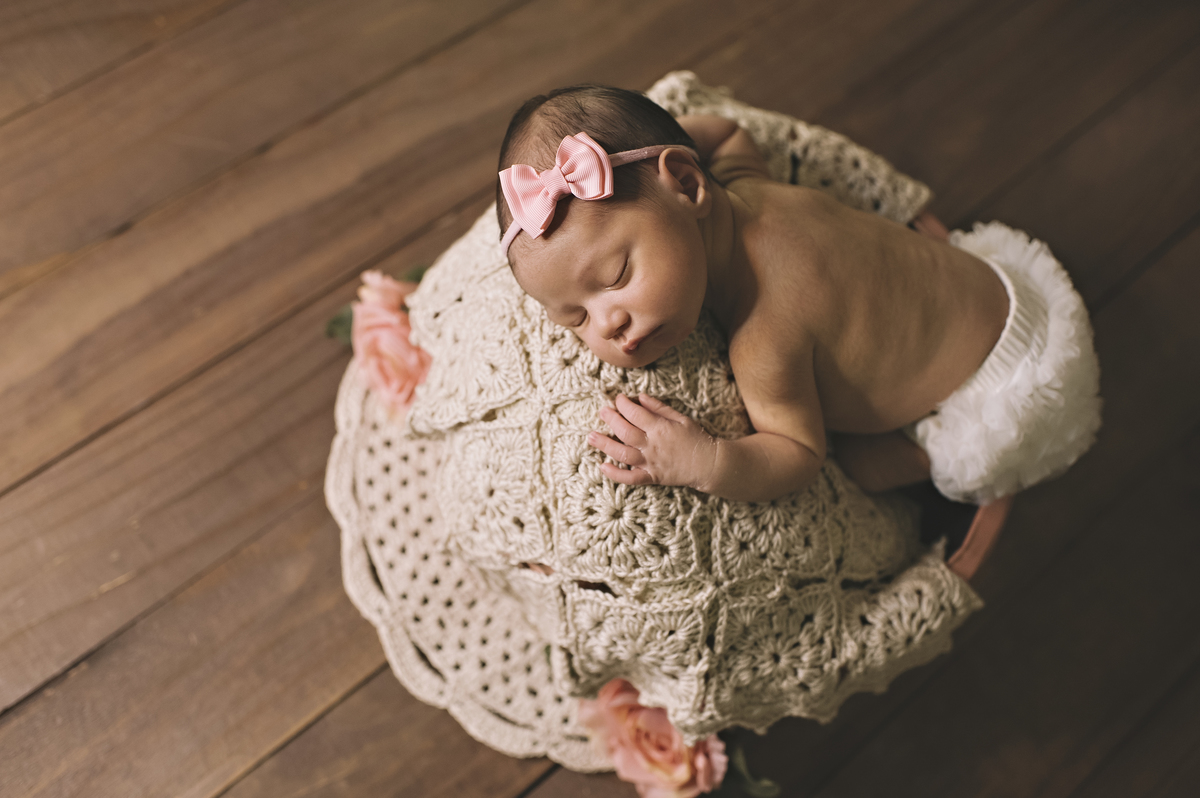 Newborn barra da tijuca, ensaio de recém-nascido, foto newborn, foto de recém-nascido, book de bebê, fotografia newborn barra, estúdio newborn na barra da tijuca, fotógrafa newborn, abfrn, album de bebê, fotografa experiente, rita rodrigues, rita kessler