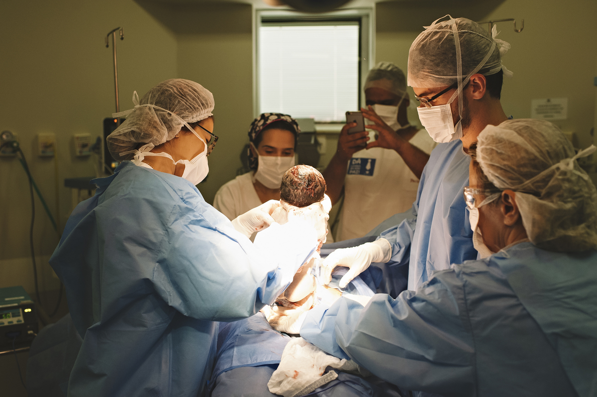 parto, fotografia de parto, sala de parto, perinatal barra, perinatal, casa de saúde são josé, nascimento, fotos na maternidade, parto cesárea, parto normal, cesariana, 