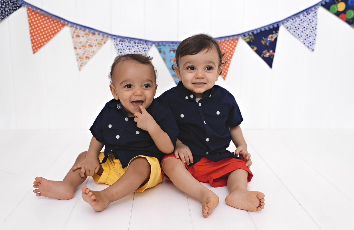 acompanhamento de bebês na barra da tijuca, acompanhamento trimestral, acompanhamento fotográfico de bebês, acompanhamento em estúdio, estúdio na barra da tijuca, newborn barra da tijuca, foto de bebê, gêmeos, ensaio de gêmeos, acompanhamento de gêmeos