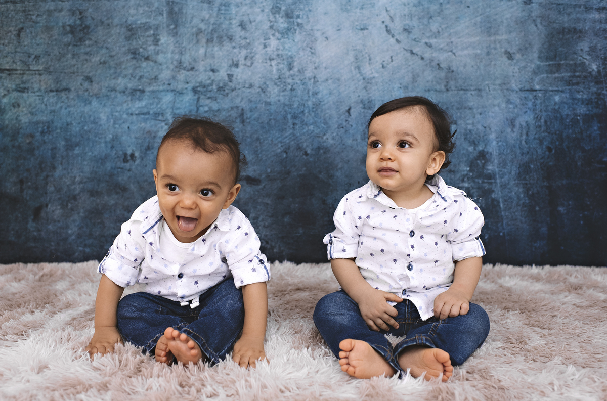acompanhamento de bebês na barra da tijuca, acompanhamento trimestral, acompanhamento fotográfico de bebês, acompanhamento em estúdio, estúdio na barra da tijuca, newborn barra da tijuca, foto de bebê, gêmeos, ensaio de gêmeos, acompanhamento de gêmeos