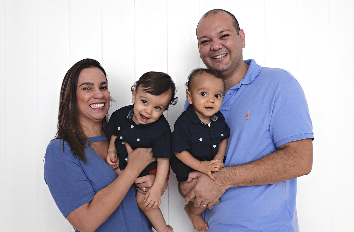 acompanhamento de bebês na barra da tijuca, acompanhamento trimestral, acompanhamento fotográfico de bebês, acompanhamento em estúdio, estúdio na barra da tijuca, newborn barra da tijuca, foto de bebê, gêmeos, ensaio de gêmeos, acompanhamento de gêmeos