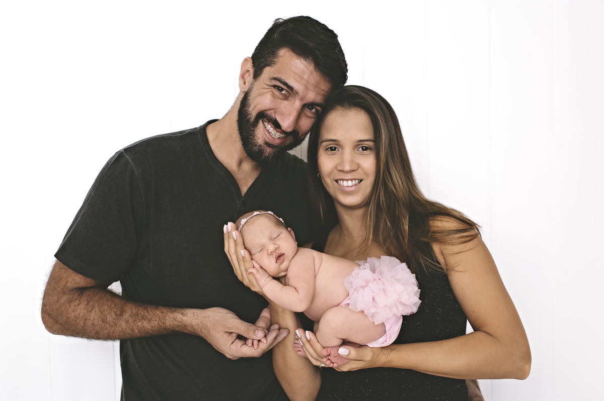 newborn, newborn barra da tijuca, ensaio newborn, foto de recém-nascido, abfrn, foto de bebê, estúdio fotográfico na barra, foto de recém-nascido na barra da tijuca, fotógrafa infantil na barra, rita rodrigues, rita kessler, ensaio de bebê, book infantil