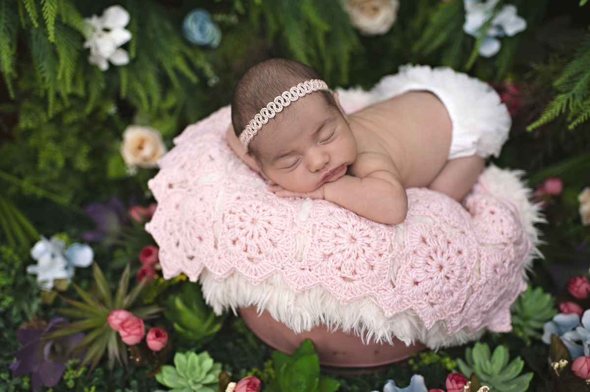 newborn, newborn barra da tijuca, ensaio newborn, foto de recém-nascido, abfrn, foto de bebê, estúdio fotográfico na barra, foto de recém-nascido na barra da tijuca, fotógrafa infantil na barra, rita rodrigues, rita kessler, ensaio de bebê, book infantil