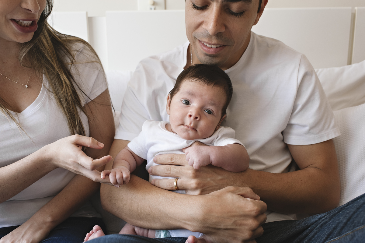 ensaio lifestyle, lifestyle barra da tijuca, lifestyle recreio, lifestyle leblon, lifestyle ipanema, fotos de bebê, fotos em casa, fotos de bebê em casa, ensaio de família, maternidade, fotógrafa newborn Barra da Tijuca, melhor fotógrafa newborn, abfrn