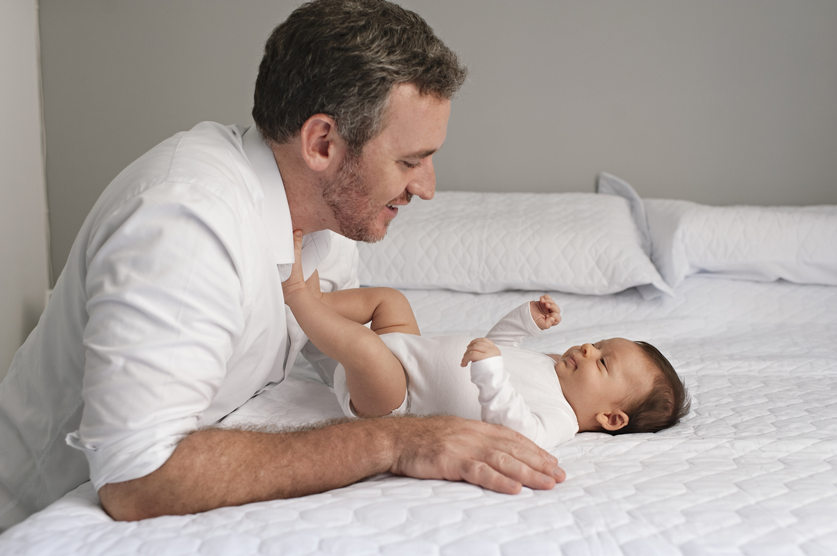 ensaio lifestyle, lifestyle barra da tijuca, lifestyle recreio, lifestyle leblon, lifestyle ipanema, fotos de bebê, fotos em casa, fotos de bebê em casa, ensaio de família, maternidade, fotógrafa newborn Barra da Tijuca, melhor fotógrafa newborn, abfrn