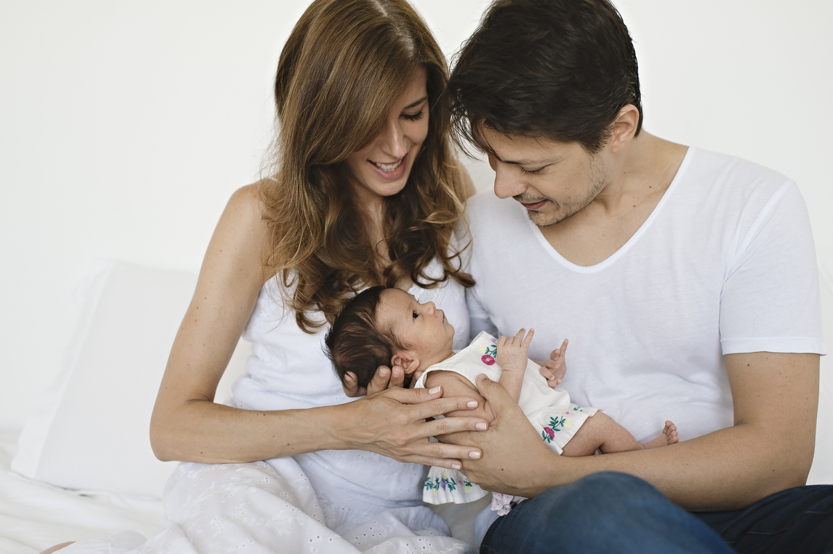 newborn lifestyle, newborn feito em casa, ensaio lifestyle, foto de bebê na zona sul, ensaio de família, melhor fotógrafa de bebês do Rio, fotos em casa, foto de bebê, fotografia infantil, acompanhamento de bebês, fotógrafa premiada, rita rodrigues 