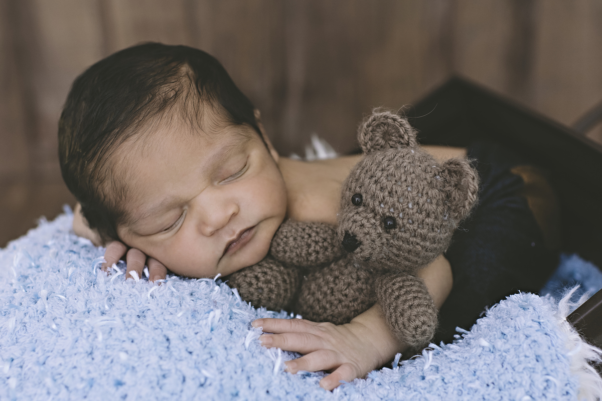 newborn barra da tijuca, newborn com segurança, melhor fotógrafa newborn do Rio de Janeiro, fotos de recém-nascidos, fotografia infantil, registro newborn, primeiros dias de vida, fotos de bebê, fotos em estúdio, rita rodrigues fotografia, rita kessler