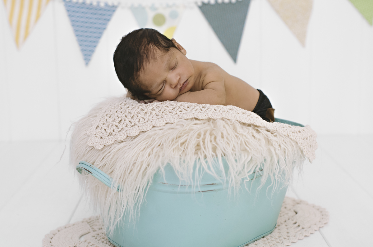 newborn barra da tijuca, newborn com segurança, melhor fotógrafa newborn do Rio de Janeiro, fotos de recém-nascidos, fotografia infantil, registro newborn, primeiros dias de vida, fotos de bebê, fotos em estúdio, rita rodrigues fotografia, rita kessler