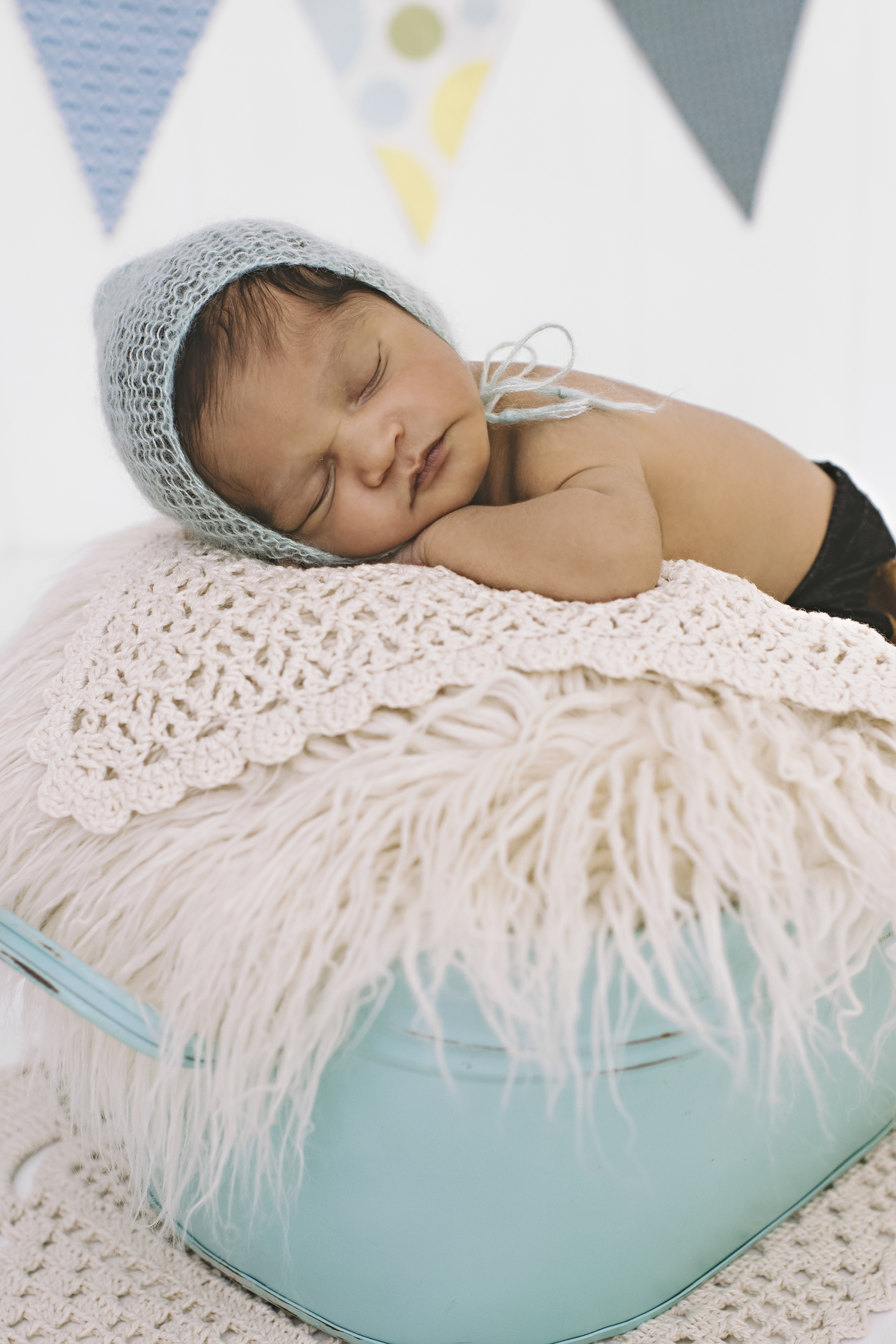 newborn barra da tijuca, newborn com segurança, melhor fotógrafa newborn do Rio de Janeiro, fotos de recém-nascidos, fotografia infantil, registro newborn, primeiros dias de vida, fotos de bebê, fotos em estúdio, rita rodrigues fotografia, rita kessler