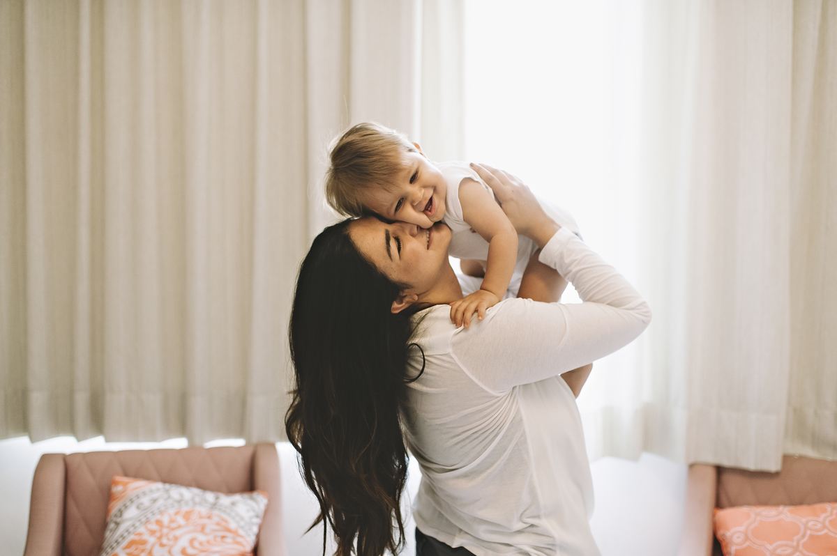 acompanhamento, acompanhamento fotográfico de bebês, acompanhamento em casa, ensaio lifestyle, fotos em casa, fotografia de bebê, zona sul, fotografia de bebê em ipanema, fotos de bebês no leblon, fotos de família na zona sul, melhor fotógrafa de bebês