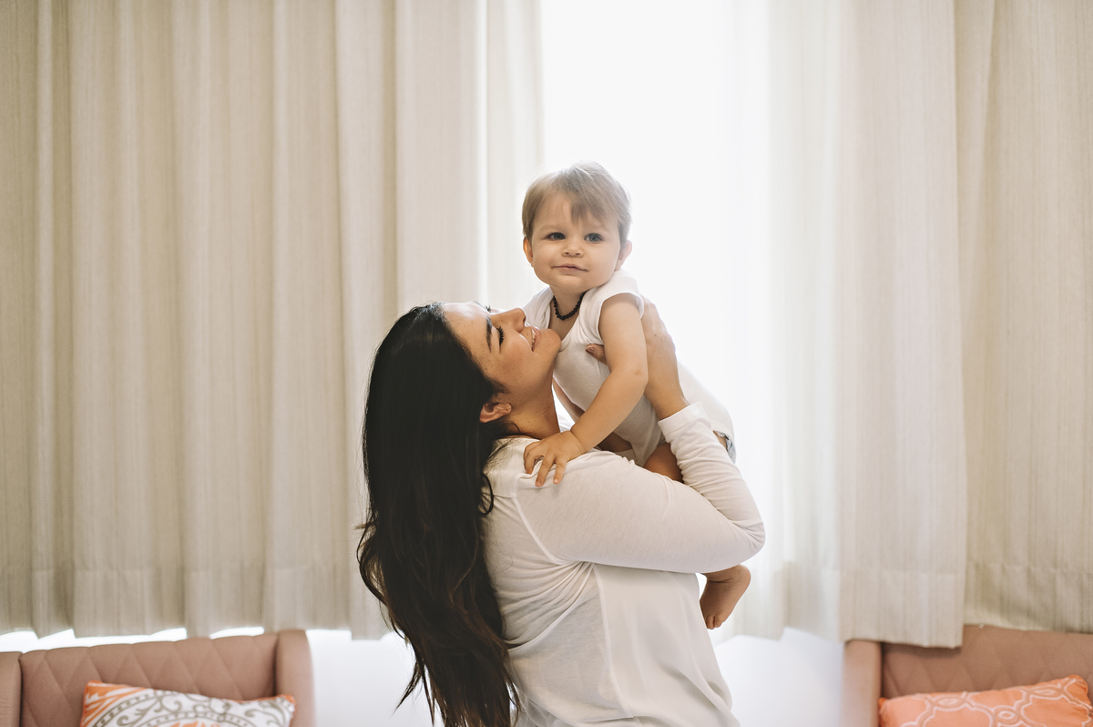 acompanhamento, acompanhamento fotográfico de bebês, acompanhamento em casa, ensaio lifestyle, fotos em casa, fotografia de bebê, zona sul, fotografia de bebê em ipanema, fotos de bebês no leblon, fotos de família na zona sul, melhor fotógrafa de bebês