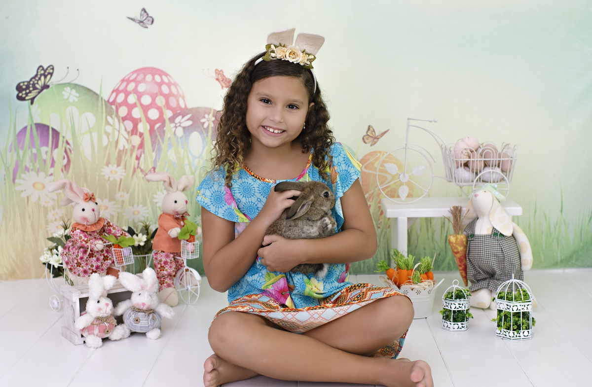 Páscoa, mini sessão de Páscoa, coelhinho da páscoa, ensaios de páscoa, Barra da Tijuca, estúdio da barra da tijuca, ensaio com coelhinho. ensaio temático, fotografia infantil, rita rodrigues fotografia, embaixadora da ABFRN, melhor fotógrafa newborn Rio