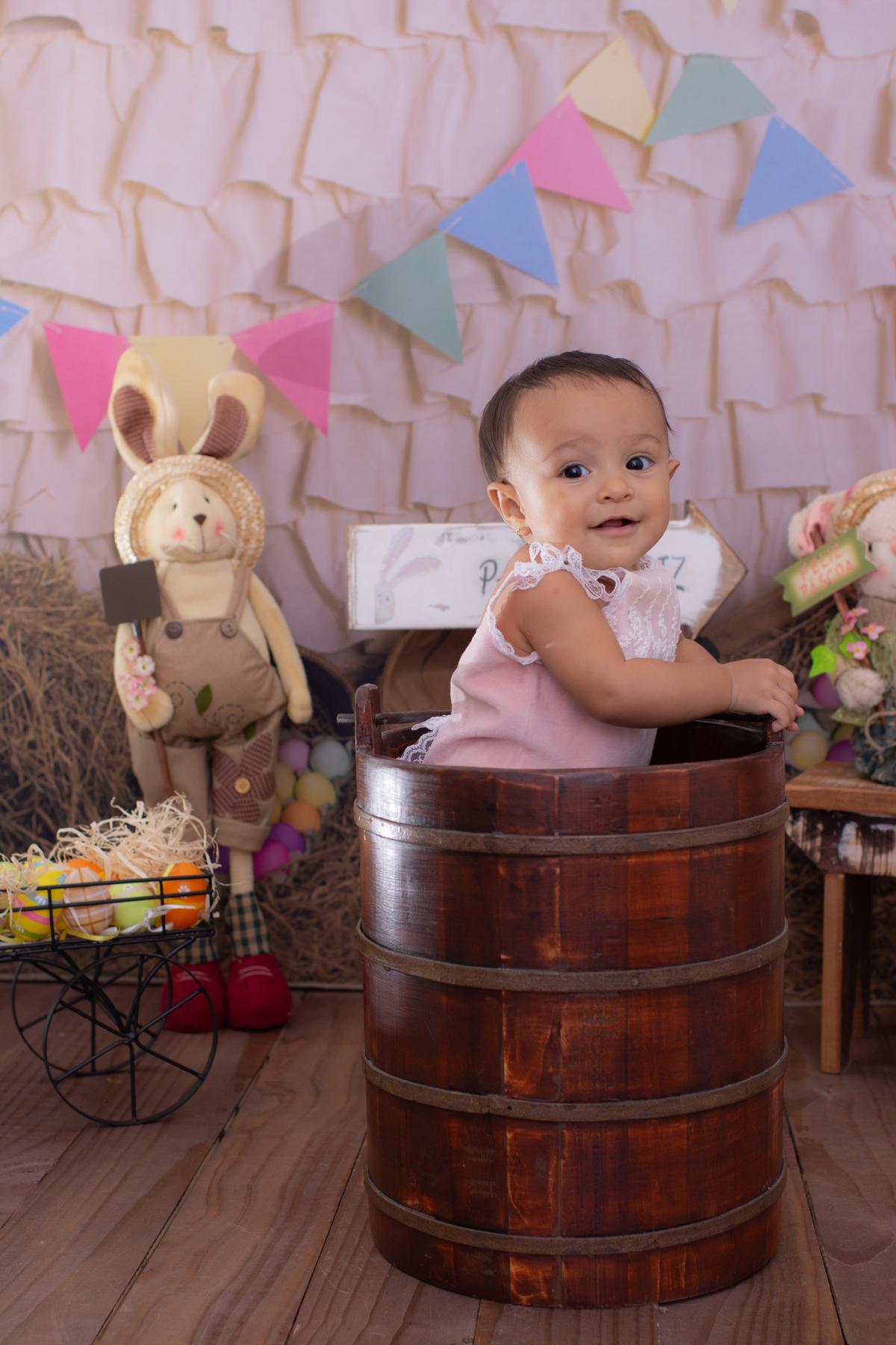 mini sessão de páscoa, ensaio de bebê, estúdio fotográfico na barra da tijuca, ensaio de páscoa, fotos de páscoa, fotos de bebê, ensaio fotográfico infantil, melhor fotógrafa na barra da tijuca, fotografia infantil, rita rodrigues fotografia, foto de bebê
