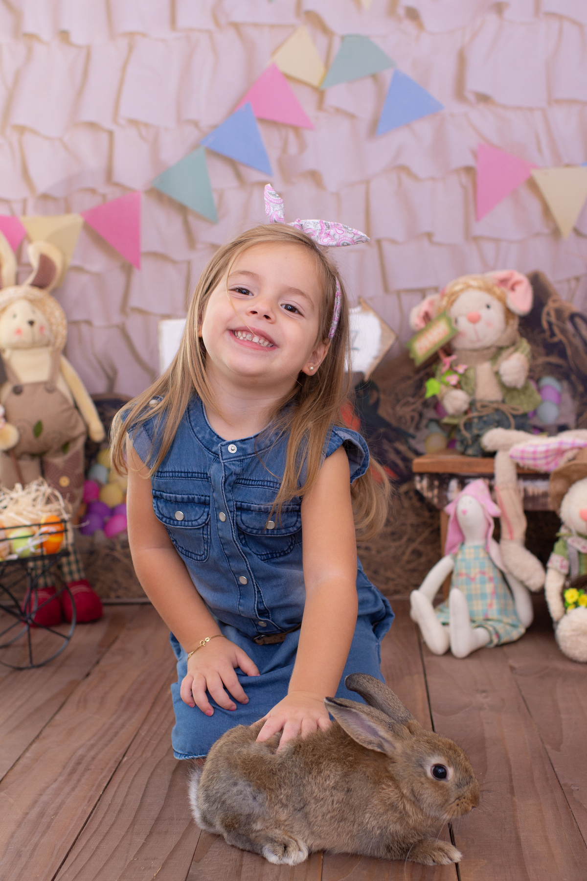 Mini sessão de Páscoa, fotos de páscoa na barra da tijuca, ensaio de páscoa, ensaio infantil, fotografia infantil, coelhinho da páscoa, foto de bebê, fotografia infantil, estúdio fotográfico barra da tijuca, melhor fotógrafa de bebês no rio de janeiro