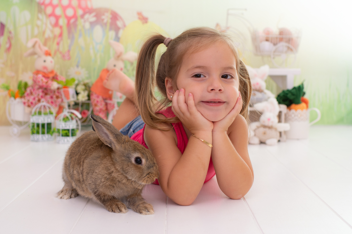 Mini sessão de Páscoa, fotos de páscoa na barra da tijuca, ensaio de páscoa, ensaio infantil, fotografia infantil, coelhinho da páscoa, foto de bebê, fotografia infantil, estúdio fotográfico barra da tijuca, melhor fotógrafa de bebês no rio de janeiro
