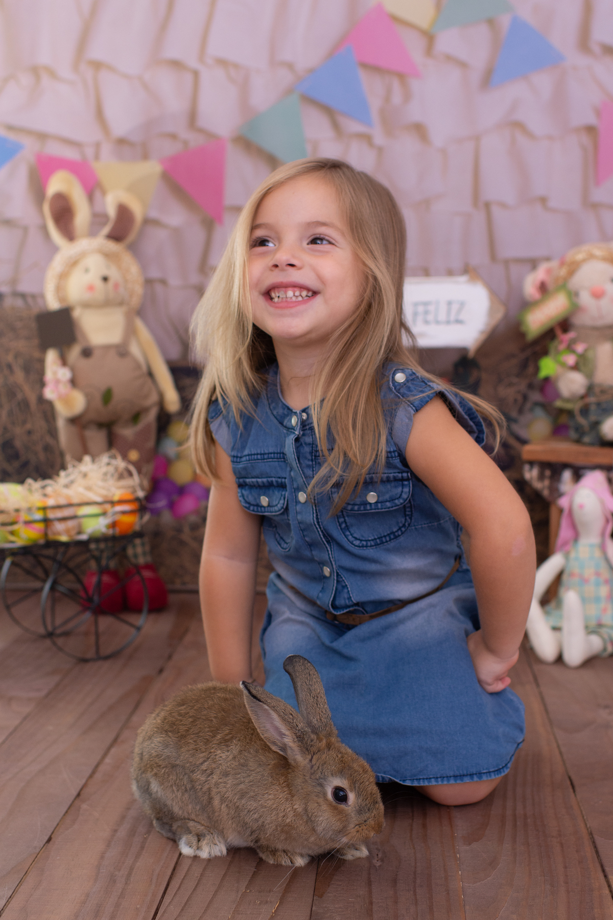 Mini sessão de Páscoa, fotos de páscoa na barra da tijuca, ensaio de páscoa, ensaio infantil, fotografia infantil, coelhinho da páscoa, foto de bebê, fotografia infantil, estúdio fotográfico barra da tijuca, melhor fotógrafa de bebês no rio de janeiro