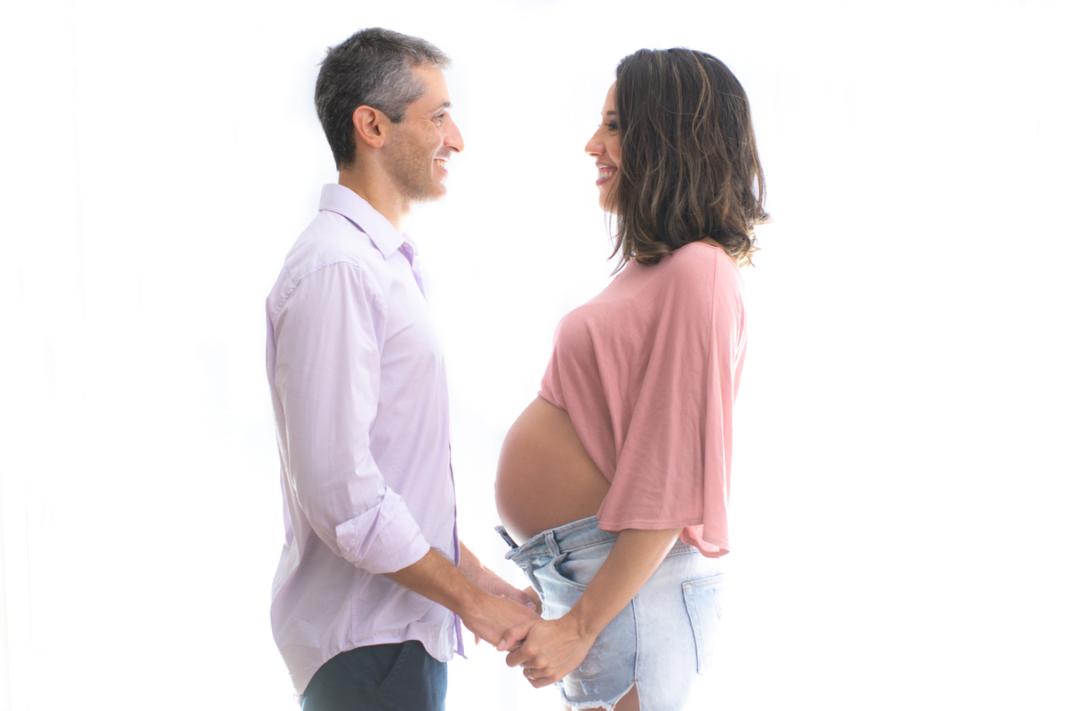 gestante, gestante em estúdio, ensaio de gestante, gestante barra da tijuca, fotos de gestante, gestante e newborn, melhor fotógrafa na barra da tijuca, melhor fotógrafa newborn, gestante com classe, rita rodrigues fotografia, grávida barra da tijuca
