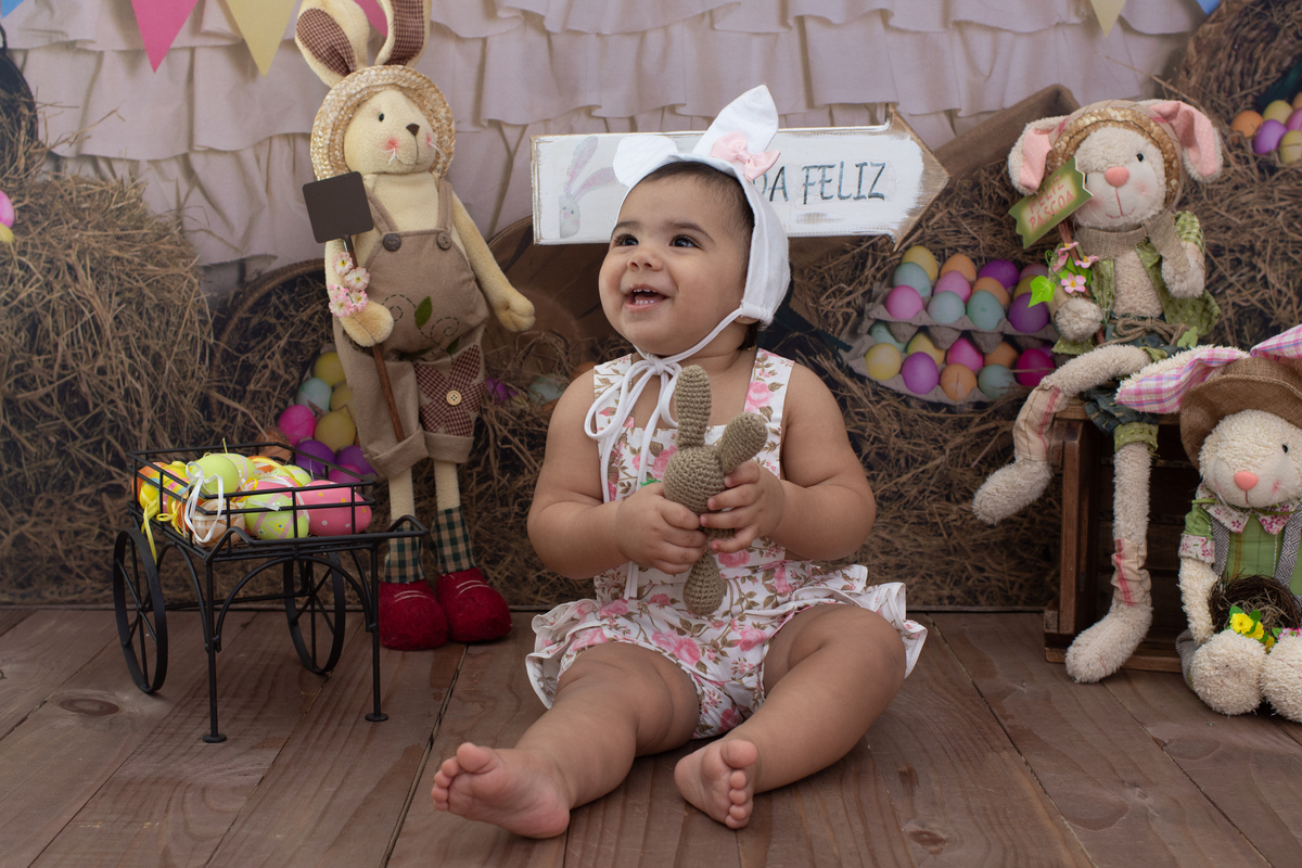 mini sessão de páscoa, ensaio de páscoa, fotos de páscoa, fotos de bebês, coelhinho da páscoa, estúdio a barra da tijuca, fotografia infantil, melhor fotógrafa de bebês da Barra da Tijuca, melhor fotógrafa newborn da Barra da Tijuca, fotografia infantil