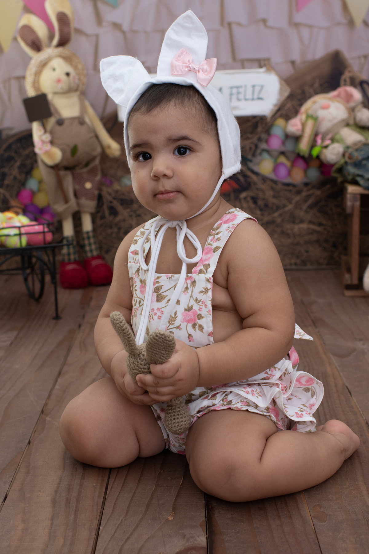 mini sessão de páscoa, ensaio de páscoa, fotos de páscoa, fotos de bebês, coelhinho da páscoa, estúdio a barra da tijuca, fotografia infantil, melhor fotógrafa de bebês da Barra da Tijuca, melhor fotógrafa newborn da Barra da Tijuca, fotografia infantil