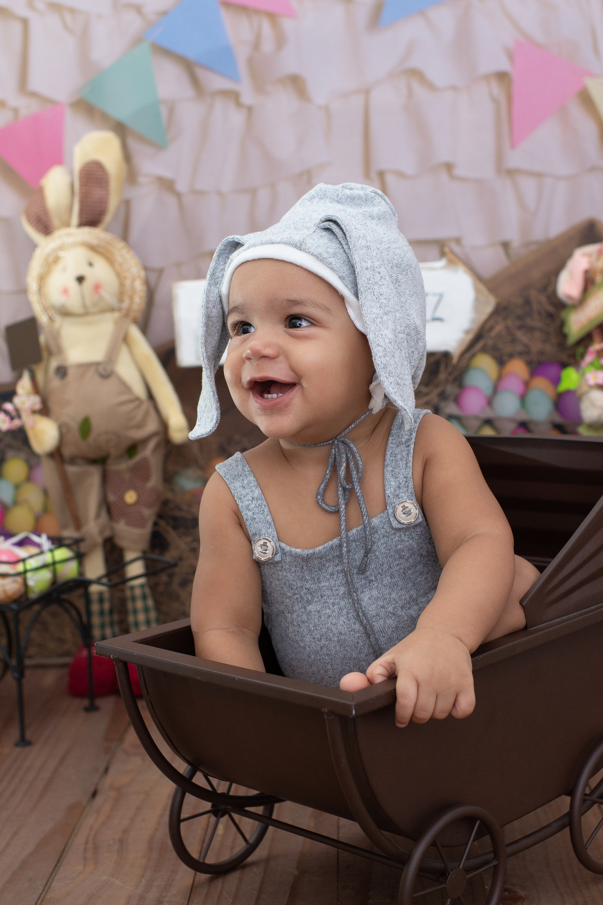 mini sessão de páscoa, coelhinho da páscoa, ensaio de páscoa na barra da tijuca, melhor fotógrafa na barra da tijuca, melhor fotógrafa newborn no rio de janeiro, fotografia infantil, foto de bebês, fotógrafa newborn, rita kessler, rita rodrigues
