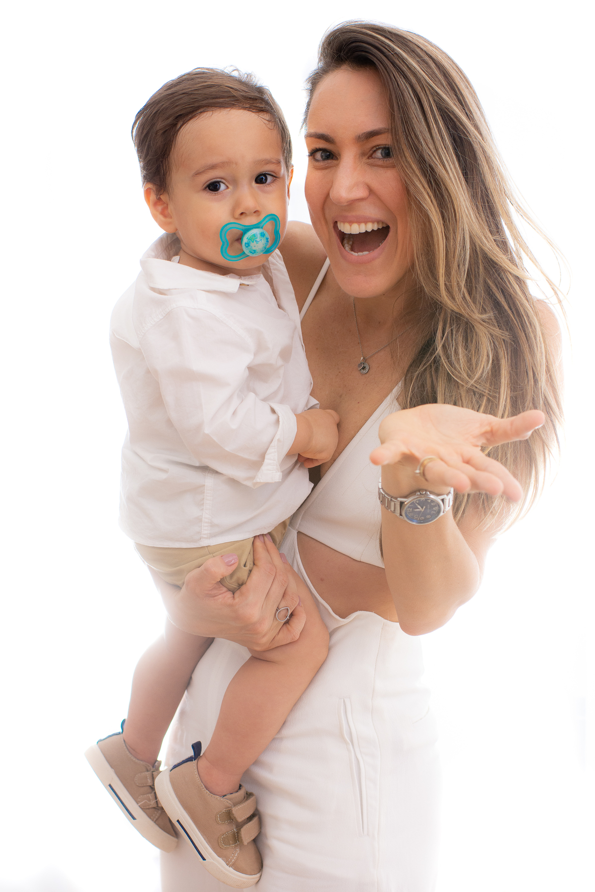 dia das mães, mini sessão de dia das mães, estúdio na barra da tijuca, fotografia infantil na barra da tijuca, melhor fotógrafa newborn no rio de janeiro, fotografia de bebês, embaixadora da abfrn, acompanhamentos fotográficos, rita rodrigues fotografia
