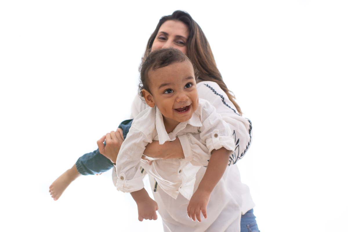 dia das mães, mini sessão de dia das mães, estúdio na barra da tijuca, fotografia infantil na barra da tijuca, melhor fotógrafa newborn no rio de janeiro, fotografia de bebês, embaixadora da abfrn, acompanhamentos fotográficos, rita rodrigues fotografia
