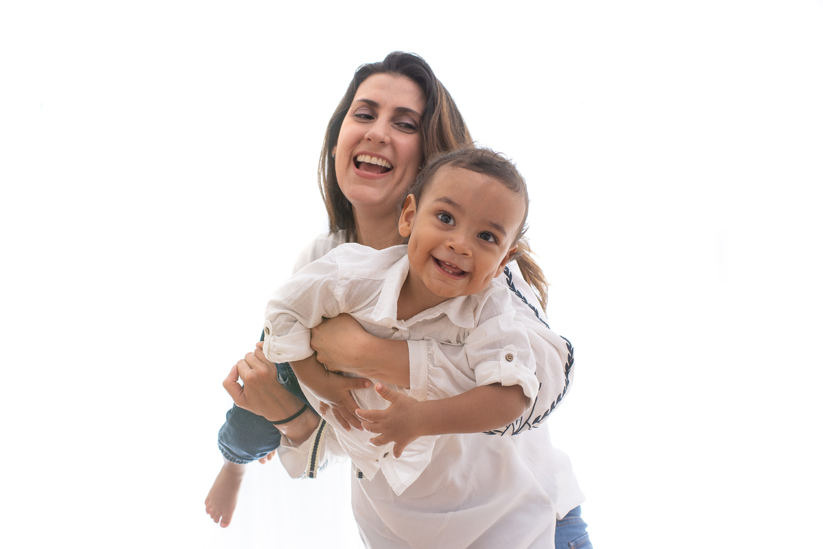 dia das mães, mini sessão de dia das mães, estúdio na barra da tijuca, fotografia infantil na barra da tijuca, melhor fotógrafa newborn no rio de janeiro, fotografia de bebês, embaixadora da abfrn, acompanhamentos fotográficos, rita rodrigues fotografia
