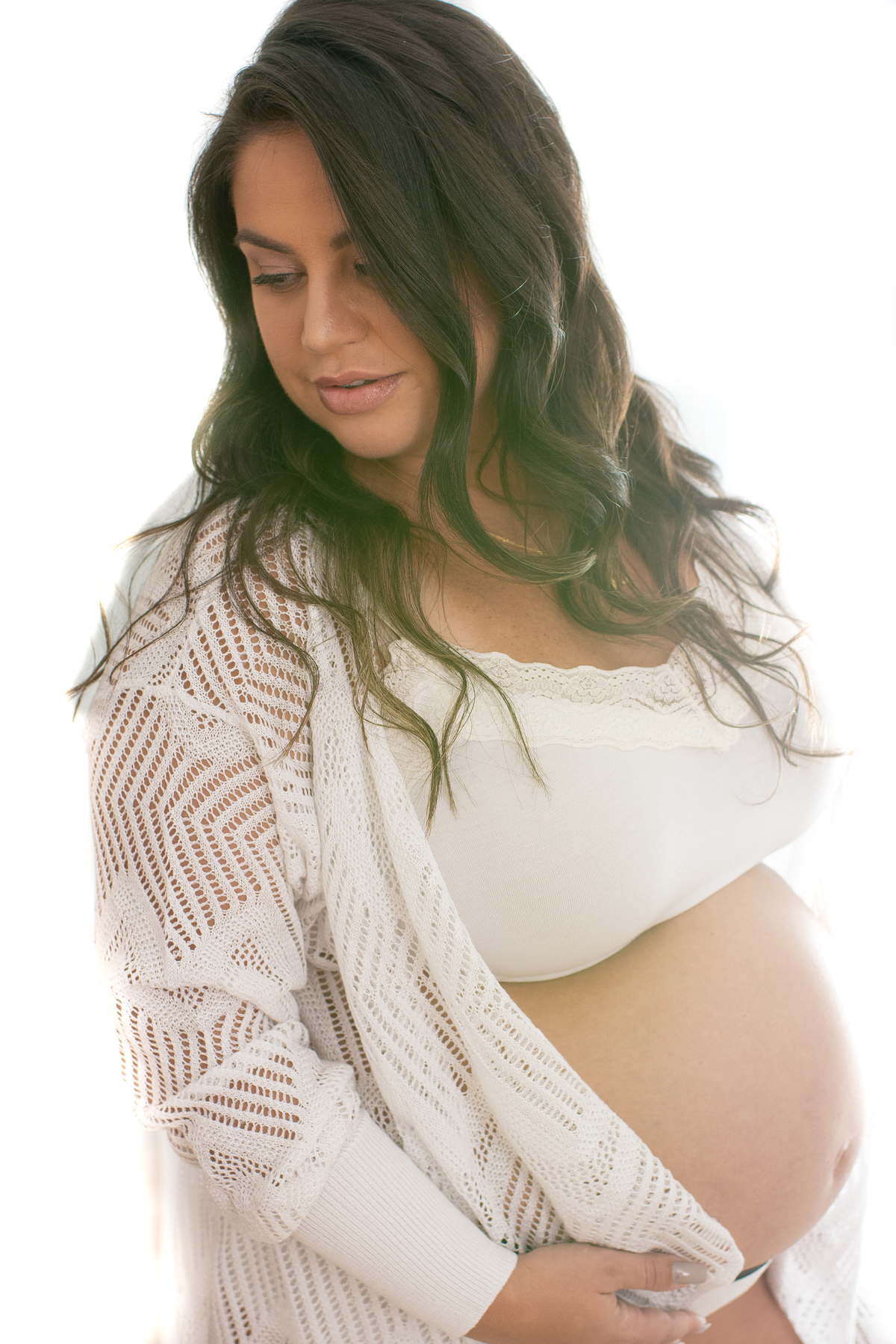 ensaio de gestante, gestante em estúdio, barra da tijuca, foto de grávida, gestação saudável, gestante e bela, fotografia de gestante, melhor fotógrafa da barra, fotografia gestante e newborn, gestante estilosa, grávida e feliz, lindas fotos de gestante 